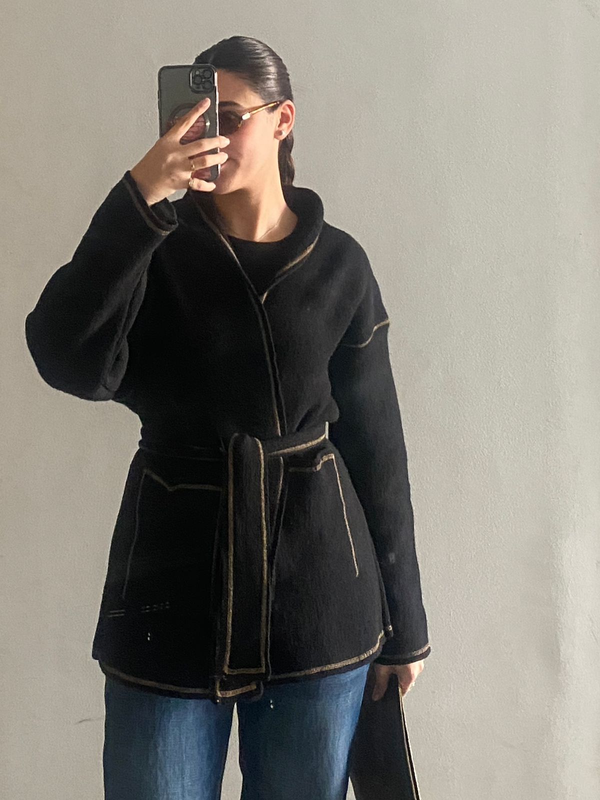 THE KNITTED EDGED CARDIGAN IN BLACK